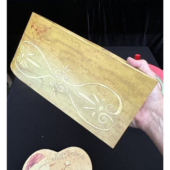 Lang Candles Heart Box Country Primitive A Gift From The Heart - Karen Crouch - Picture 5 of 8